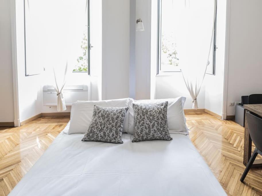 Lovely And New Near Termini Station Apartment *