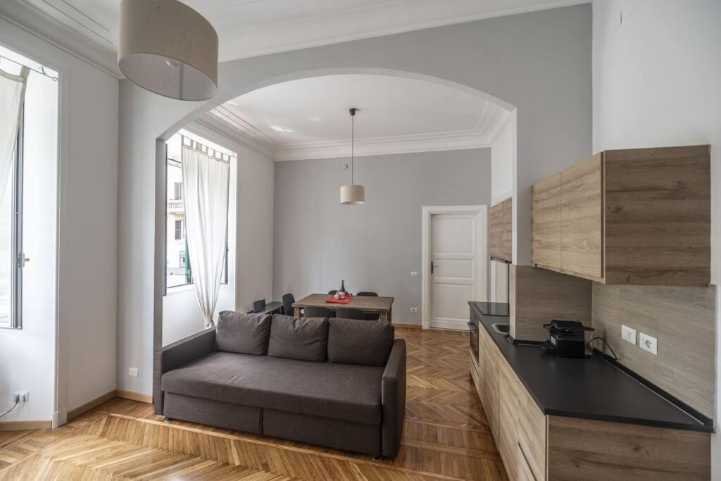 Lovely And New Near Termini Station * Rom