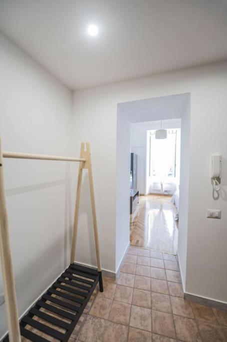 Lovely And New Near Termini Station Apartment *